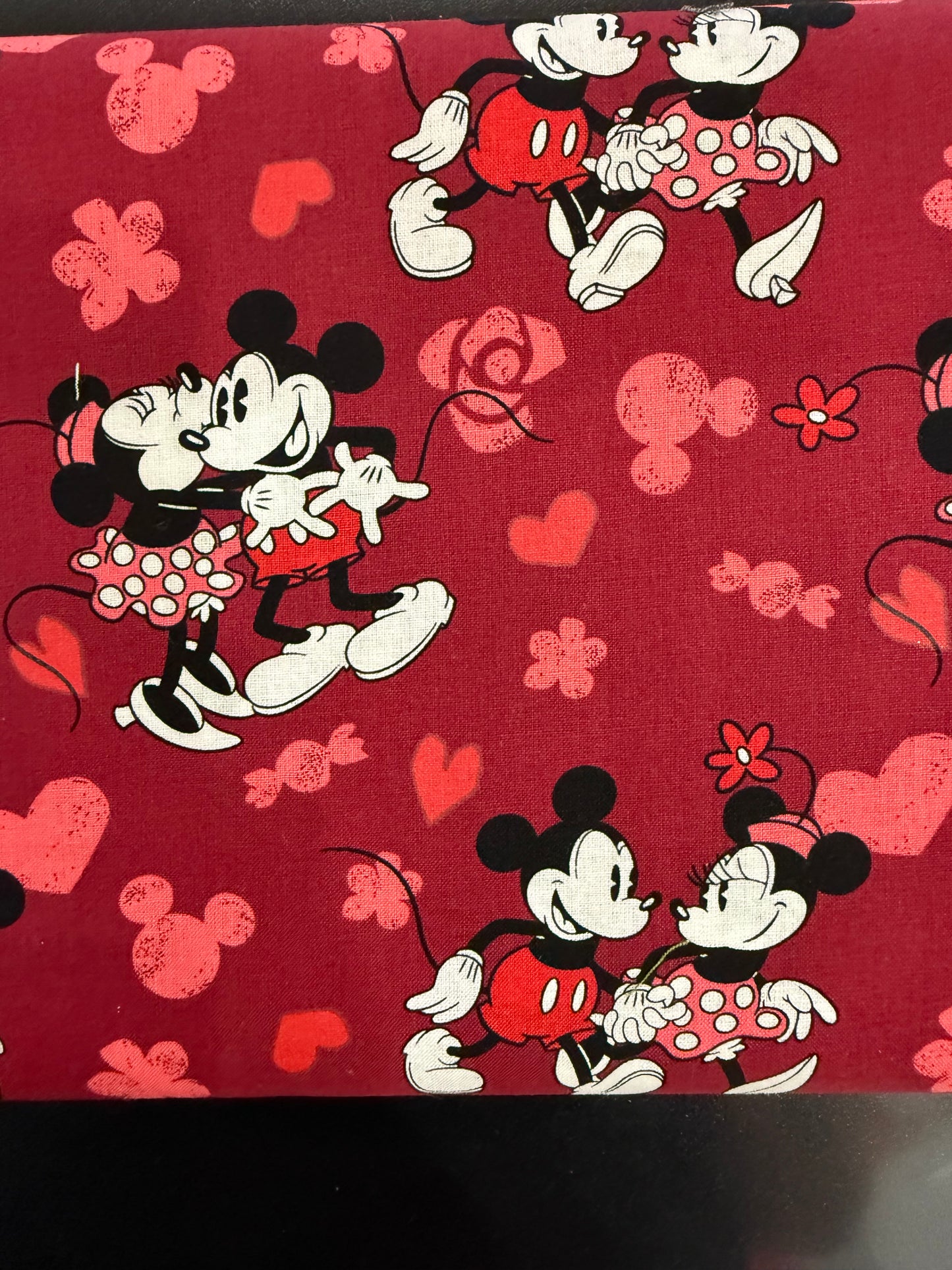 Disney Mickey and Minnie Mouse Love Cotton Quilting Fabric