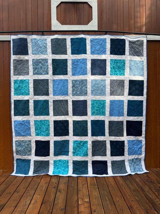 Misfit blues quilt