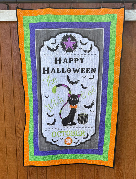 Happy Halloween The Witch is in Kitty Quilt